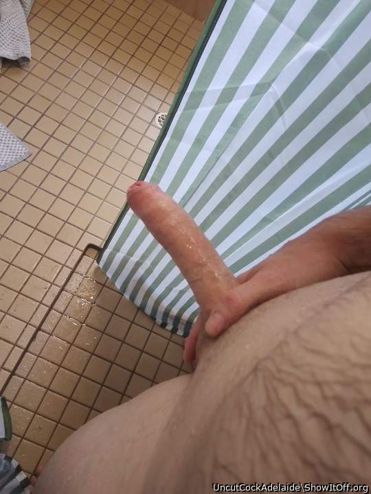 Who's jumping in and soaping up with me 😜🥵