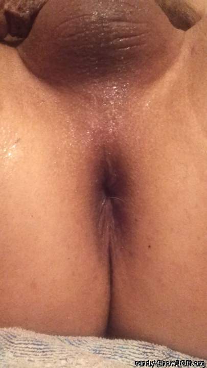 Mmm sexy hole lick lick 