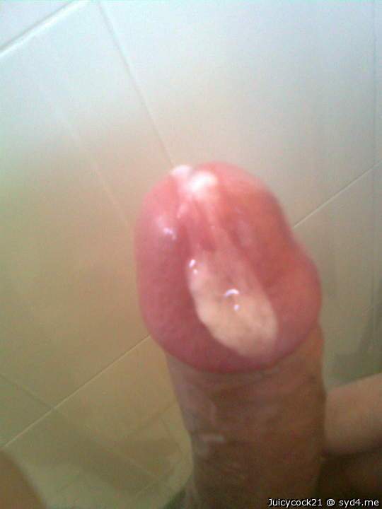 Photo of a hot dog from juicyCOCK21