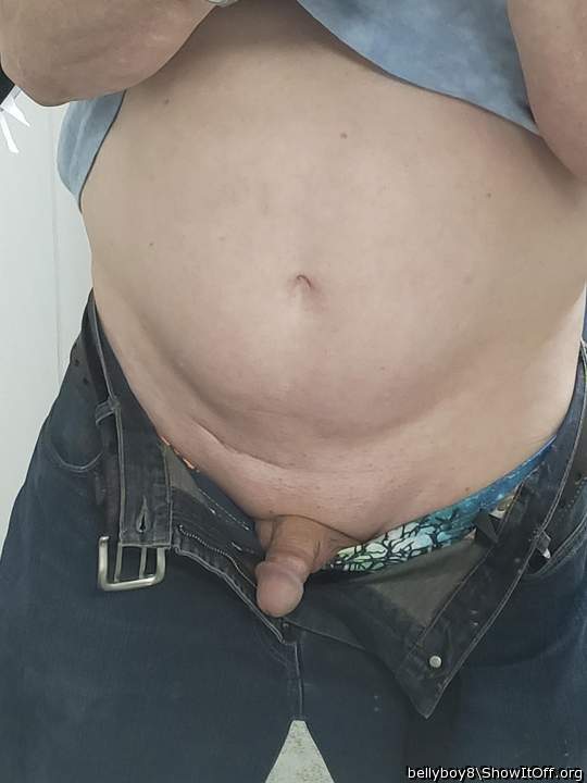 Photo of a member from bellyboy8
