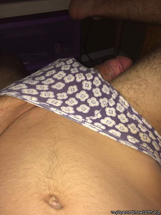 He wants to come out n play;)