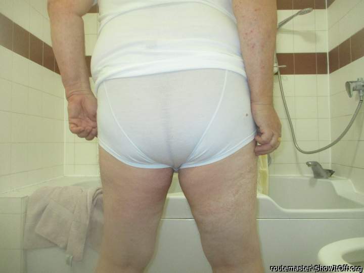 My tight white briefs arse, 27.6.22