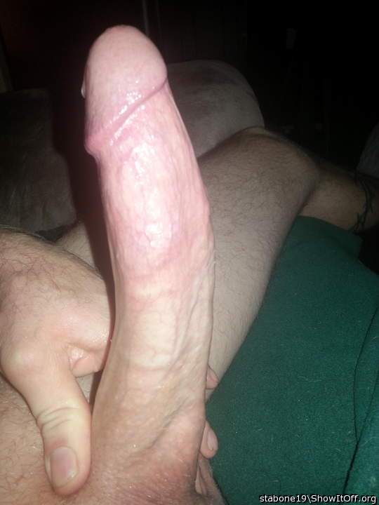 I'd like to lick those Beefy Thighs!