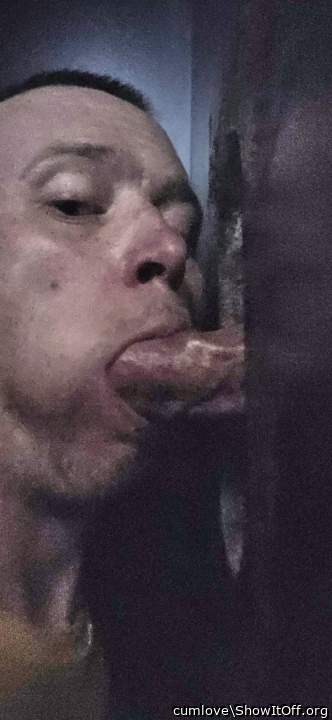 I want to suck your dick while you suck a dick