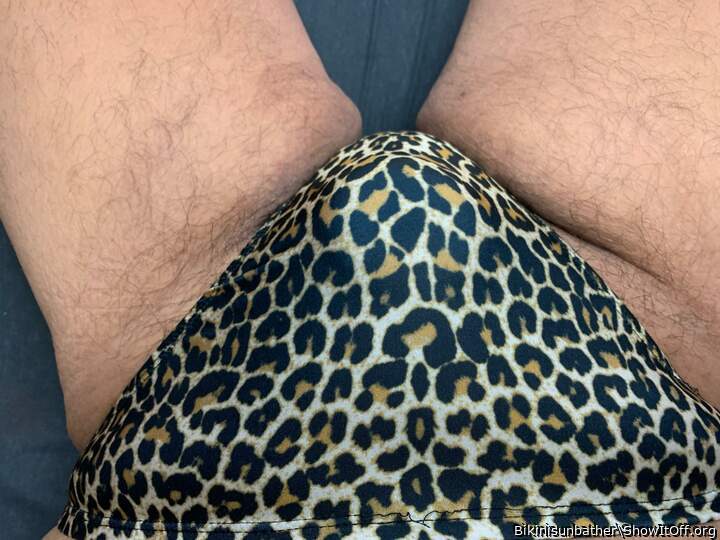 Photo of a jackhammer from Bikinisunbather