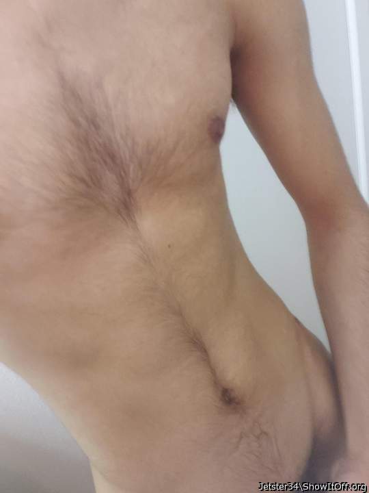Stroked it with 1 hand usually use 2
