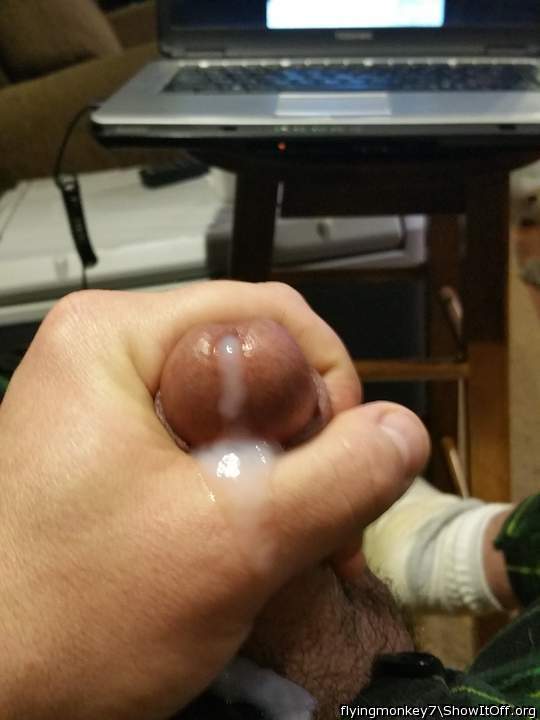 would loke to lick your knob and your fingers