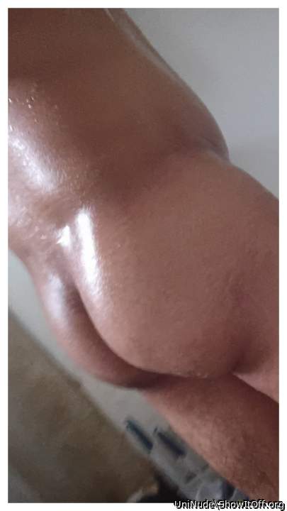 Just one totally shiny ass