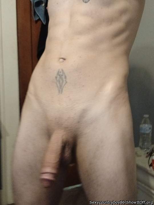 Photo of a bat from Sexycountryboy86