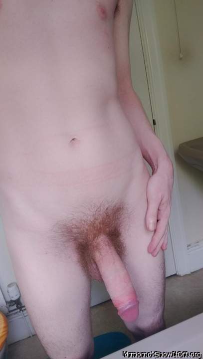 Woooow... huge cock. And hot pubic hair, sir.