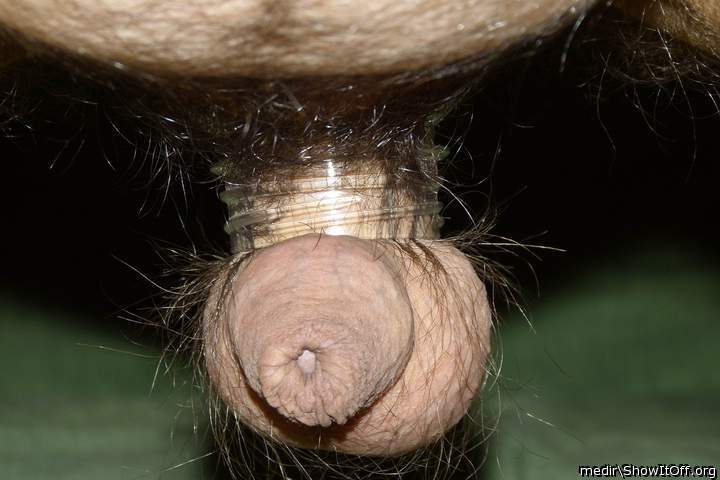 Beautiful!! Nice hairy balls   