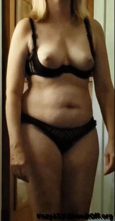 Bouncing Titties