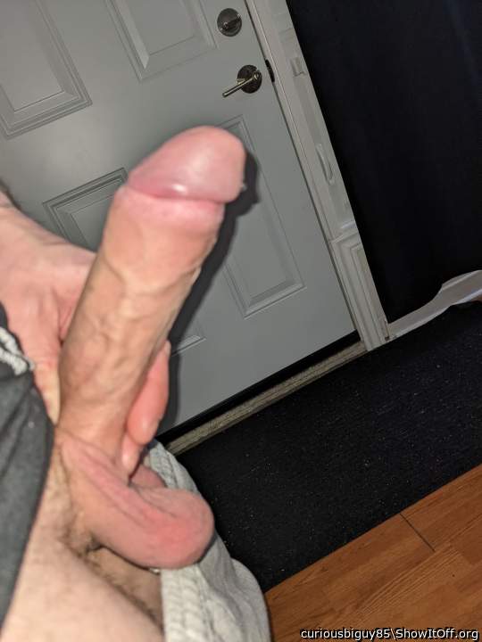 Photo of a stiffie from curiousbiguy85