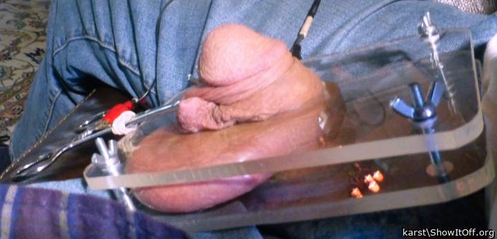 Testicles Photo from karst