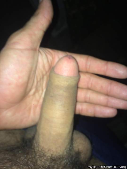 Someone play w me :( Kik: iwantyou6799