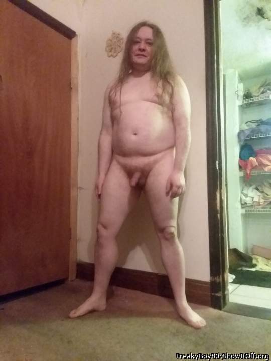 Being head to toes naked in front of endless people on the Internet feels GREAT.