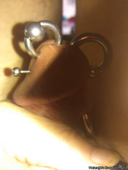 Photo of a phallus from Melang80