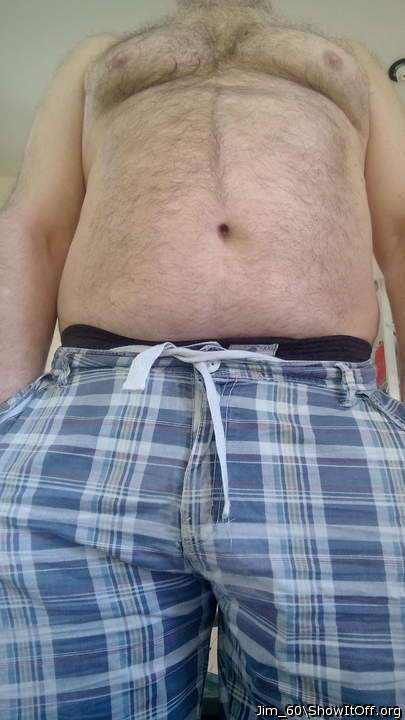 Wow. I want to play with those strong hairy pectorals and ru