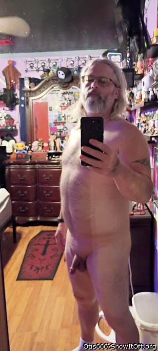 Photo of a purple headed monster from Otis666