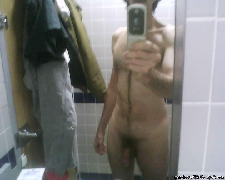 Super body and very sexy hair-pattern. Makes my dick stand s