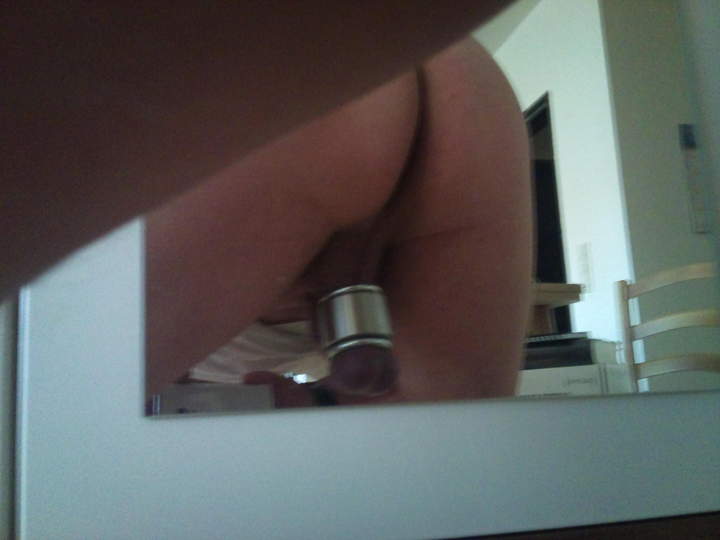 Stretch behind