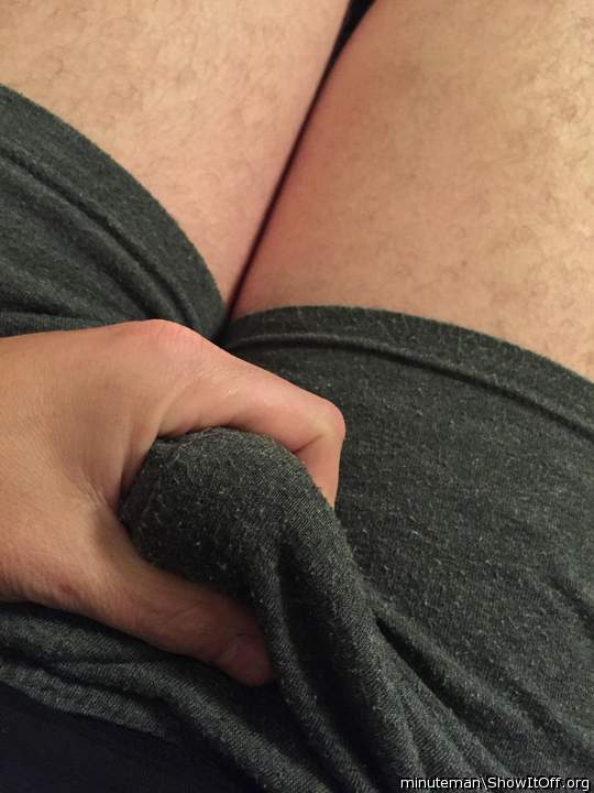 hmmmm ... wonder what's in those pants ?
