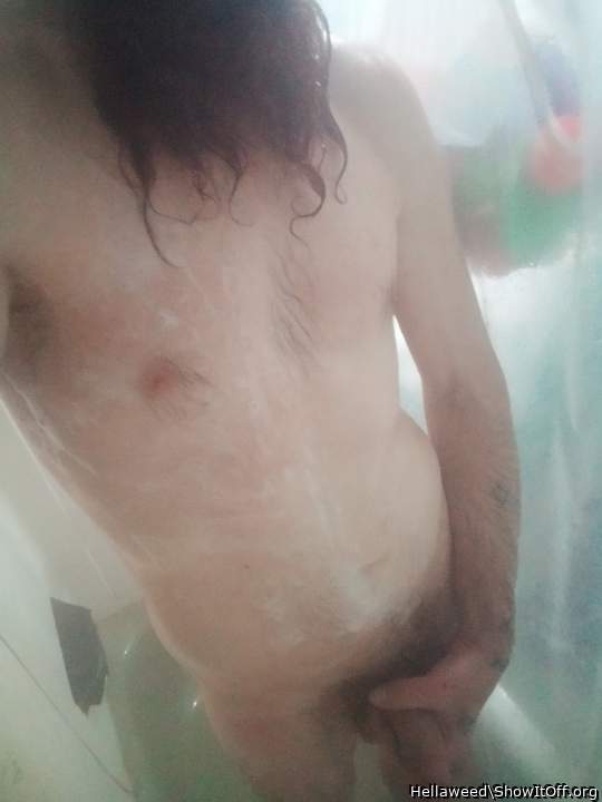 Photo of a member from Hellaweed