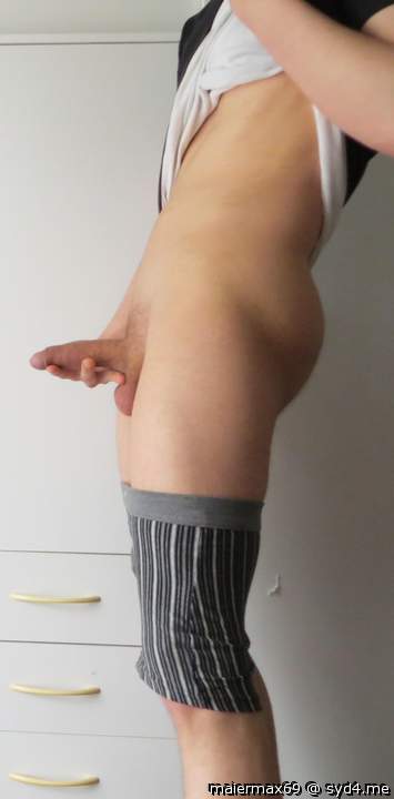 Da wrde ich zu gerne, diese geilen Arschbacken massieren, w