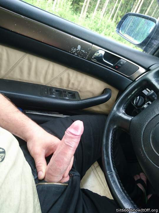 Photo of a power tool from tiit666