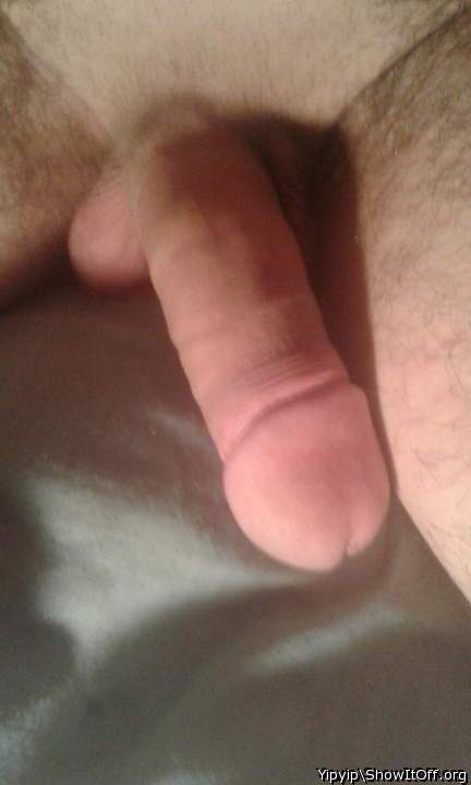 I want to be sucking on that beautiful head