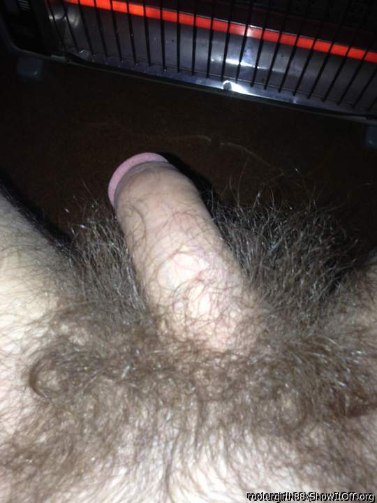 Mmmmm...BIG, hairy cock!! 