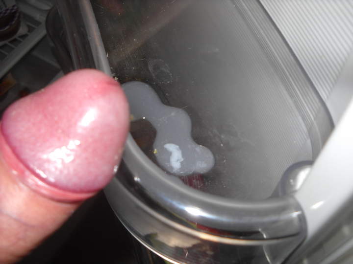 me precum in the fridge!!!!