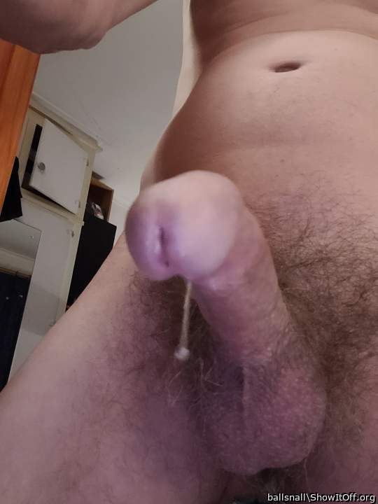 love to lick that and rub cock cummy tips