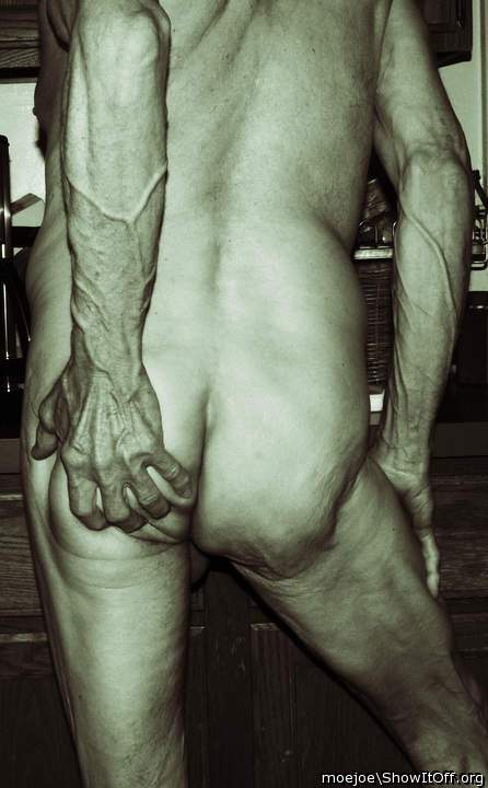 Morning ass-grab......
