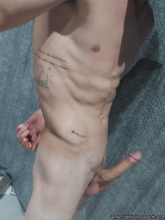 Photo of a private part from kh4rris895