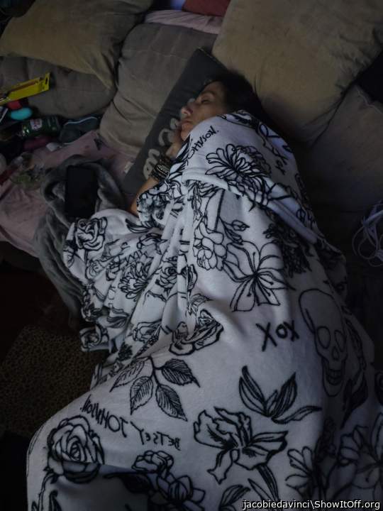 Gonna do some sexy stuff. Maybe she wakes up maybe she dont oooooo how exciting