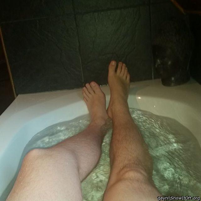 Your feet are fucking beautiful
