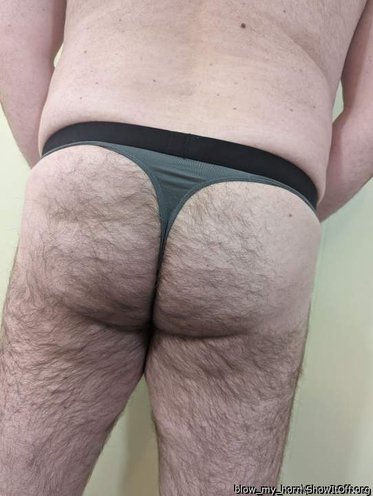 Woof!! Sexy hairy ass n hot Man G string