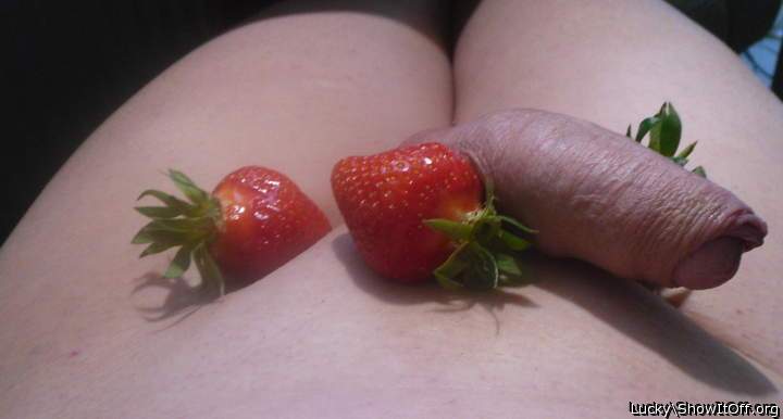 You have a real fruit salad cock.