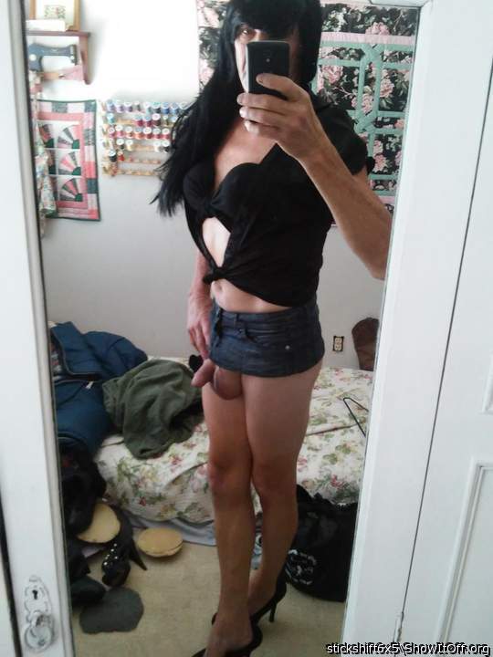 I would love to kneel before you, slide my hands up your thi