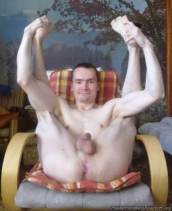 You are a very sexy beautiful man you look delicious