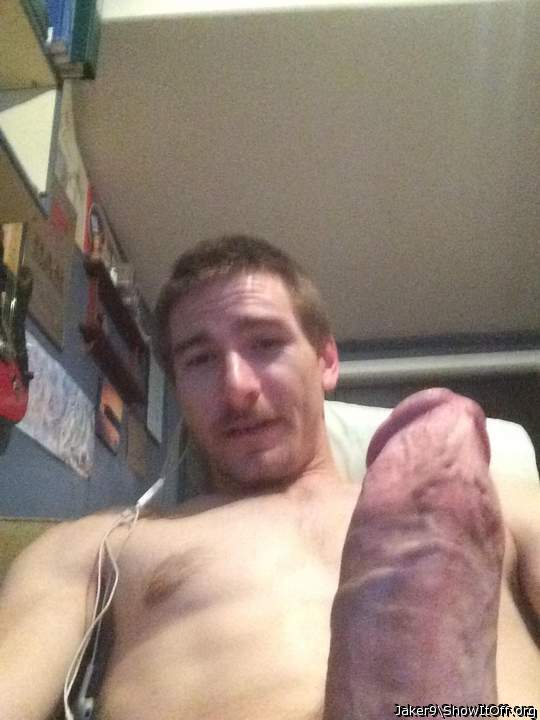 Handsome guy and great cock 