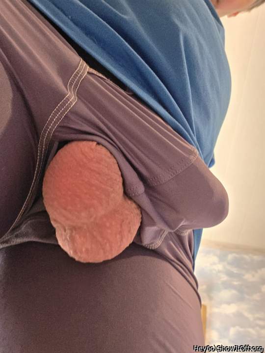 Testicles Photo from Hey6o