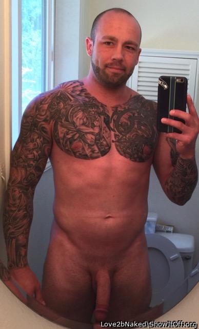 Naked guy selfie