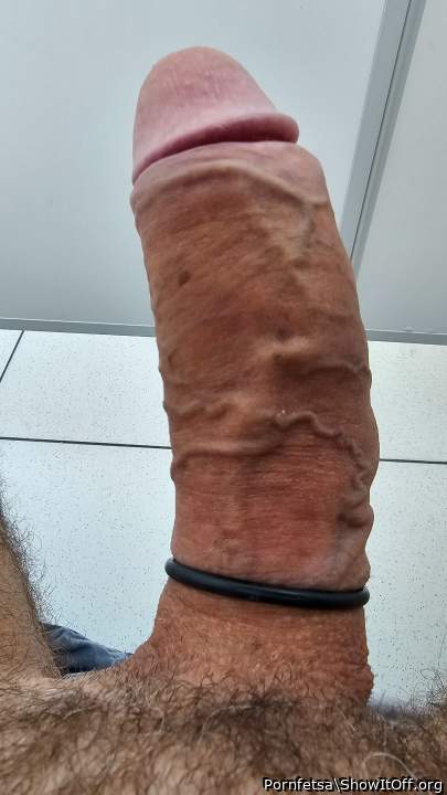 Parece ser bem grosso ein... quantos cm?