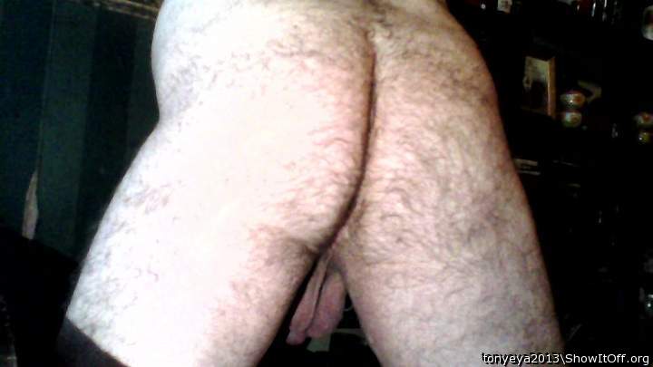 Love all that butt hair