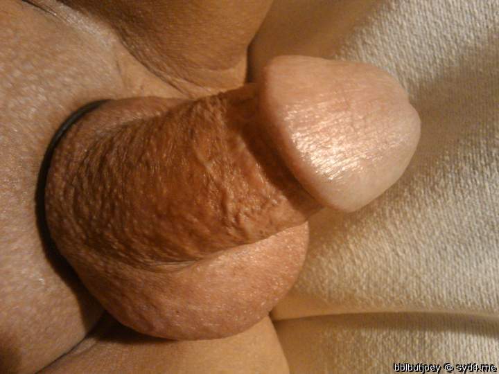I want to suck your gorgeous cock right now!