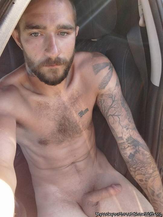 Just beautyful, sexy and hot !!!   