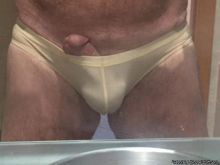 Tight n brief....nice. 