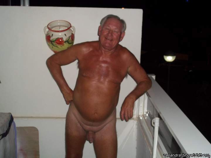 Lovely night to be naked
